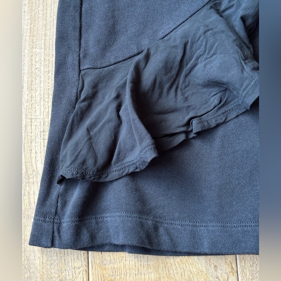 GAP Kids Long Sleeve Black Ruffle Dress size XS (4-5) - Picture 4 of 5